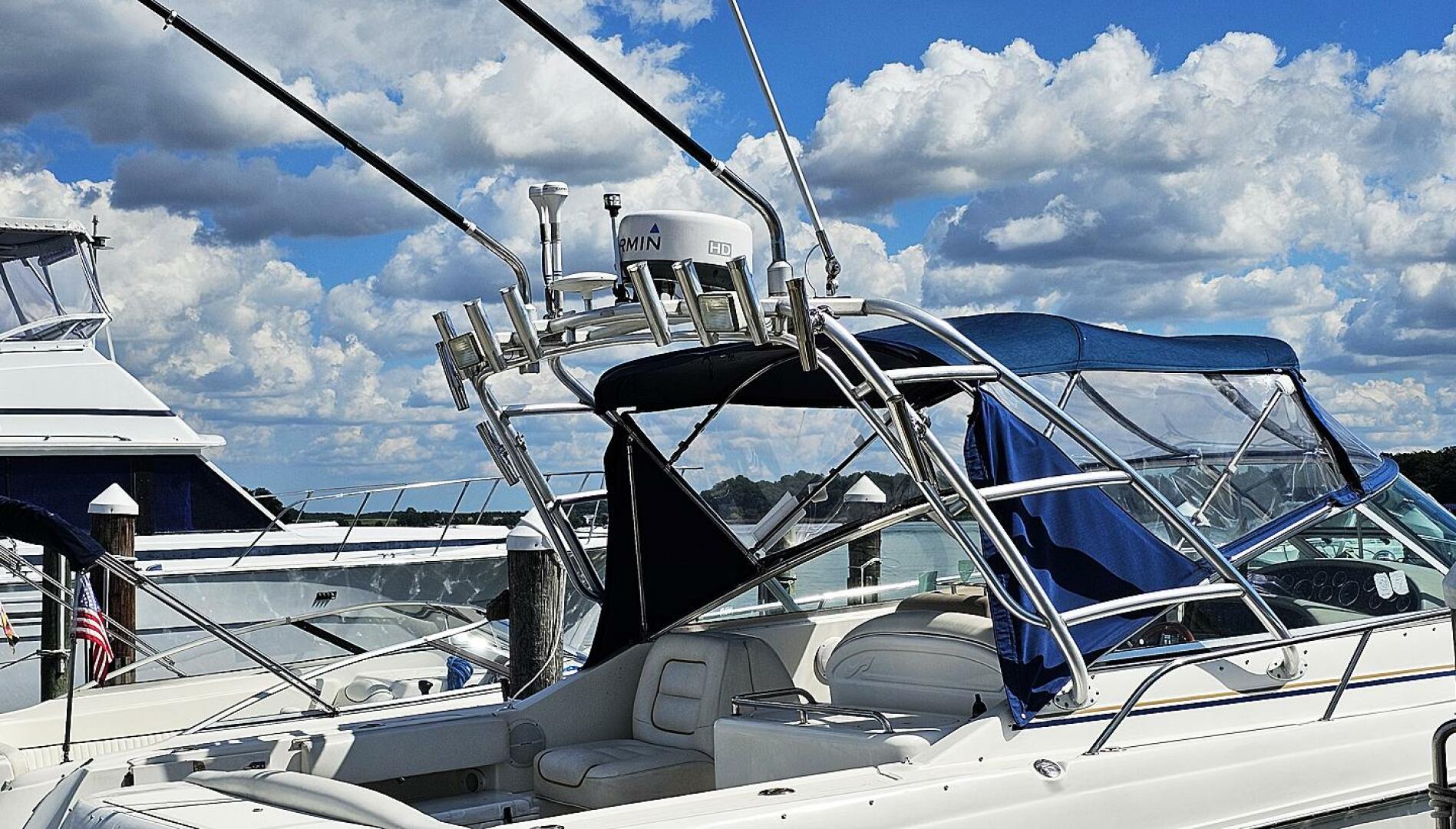 ZOTT S YOTT 29ft Sea Ray Yacht For Sale