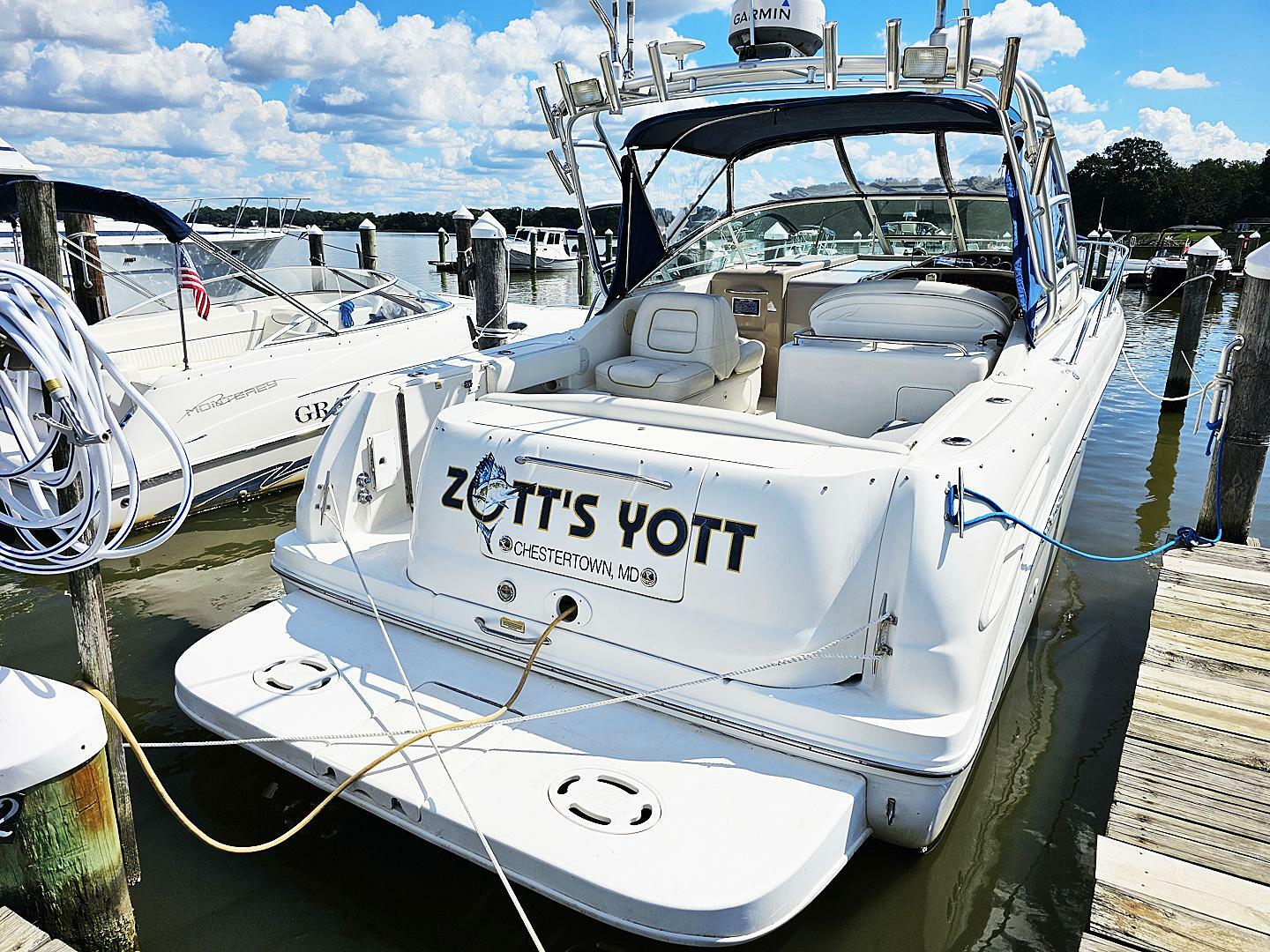 ZOTT S YOTT 29ft Sea Ray Yacht For Sale