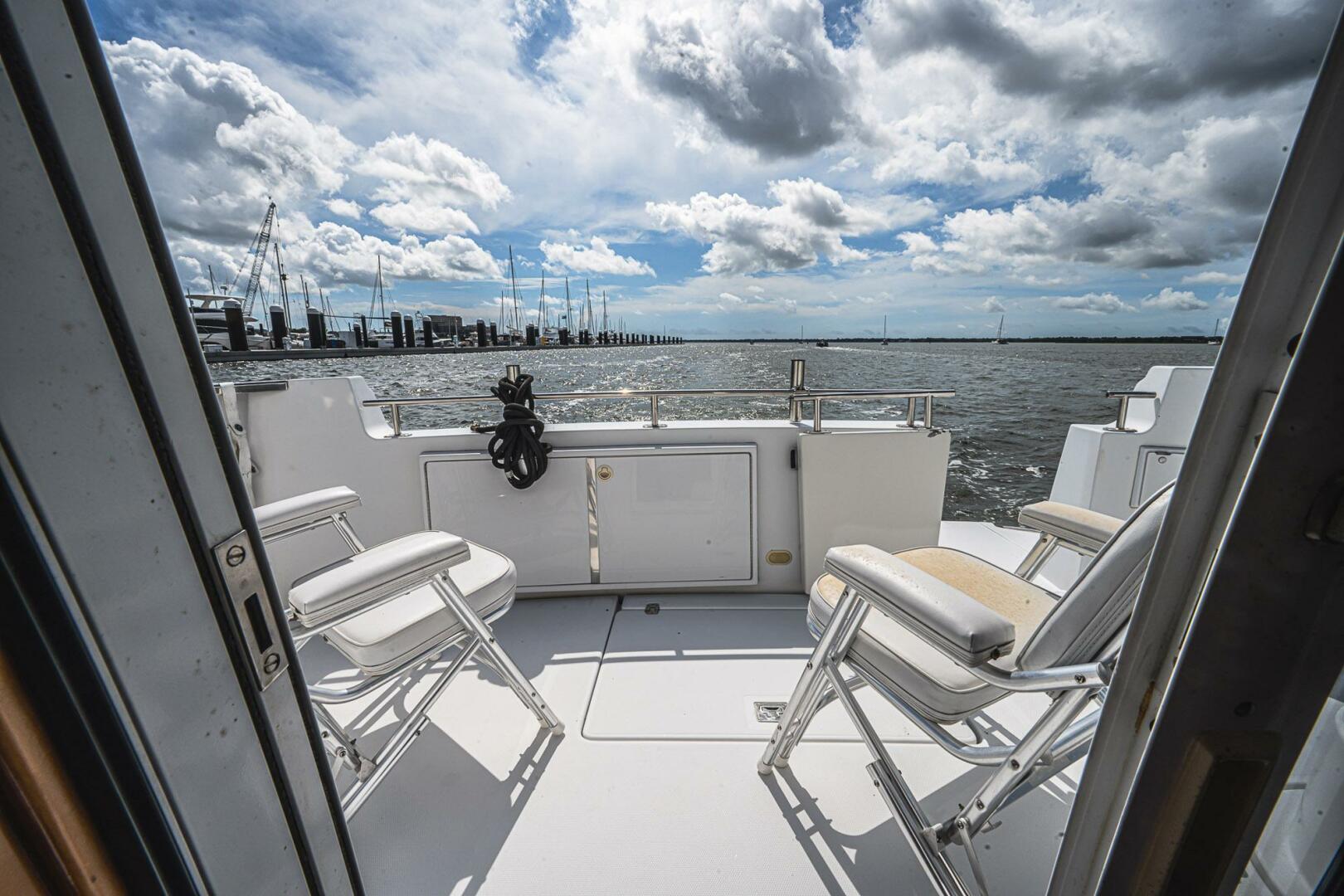 FIESTA BAYB 44ft Carver Yacht For Sale