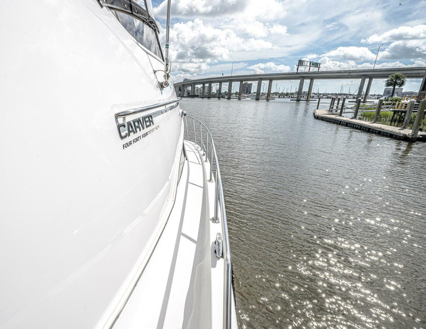 FIESTA BAYB 44ft Carver Yacht For Sale