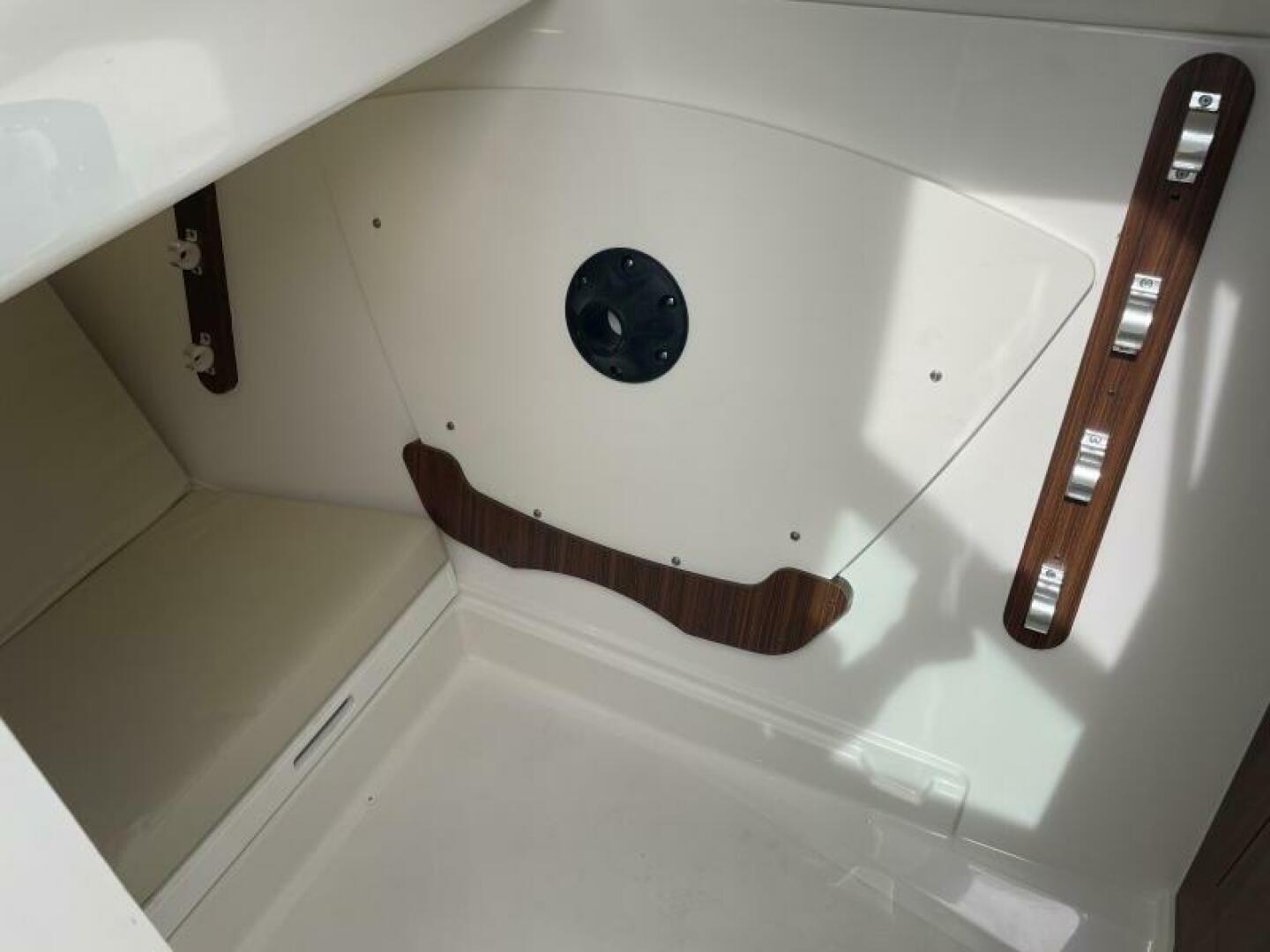 Shep s Ahoy 32ft Pursuit Yacht For Sale