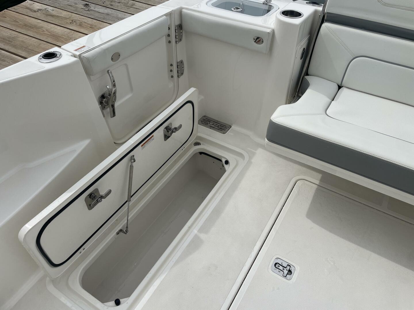 Shep s Ahoy 32ft Pursuit Yacht For Sale