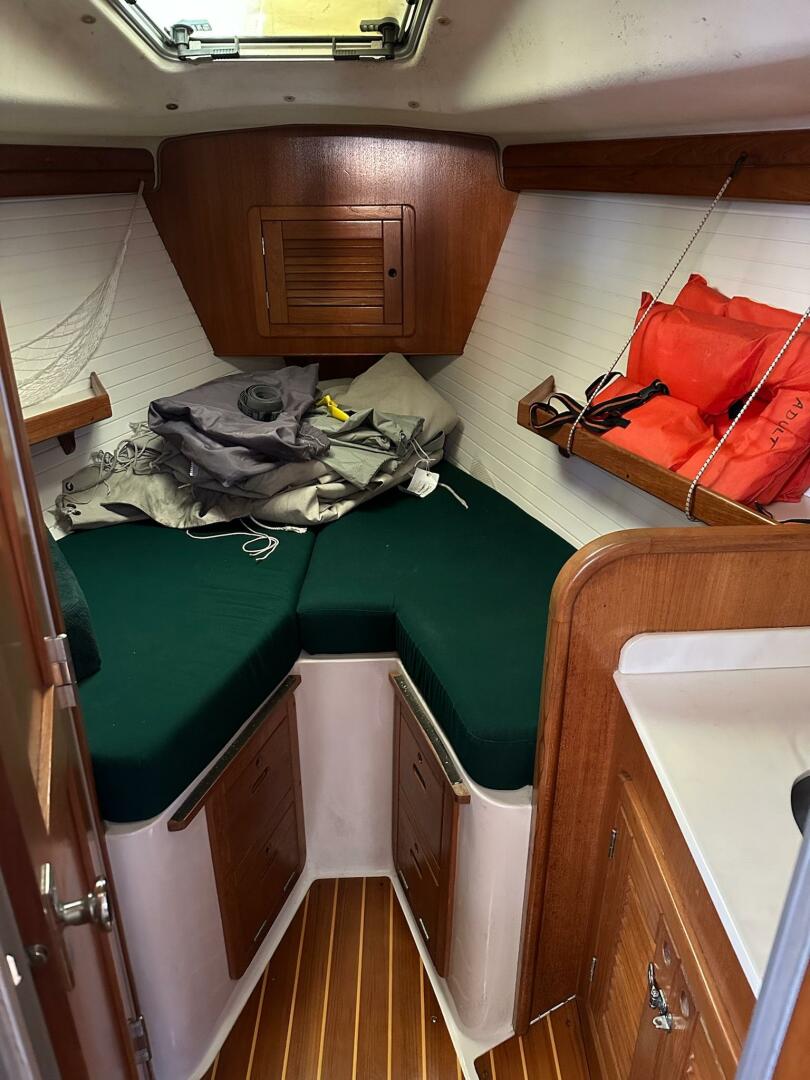 38ft Catalina Morgan Yacht For Sale