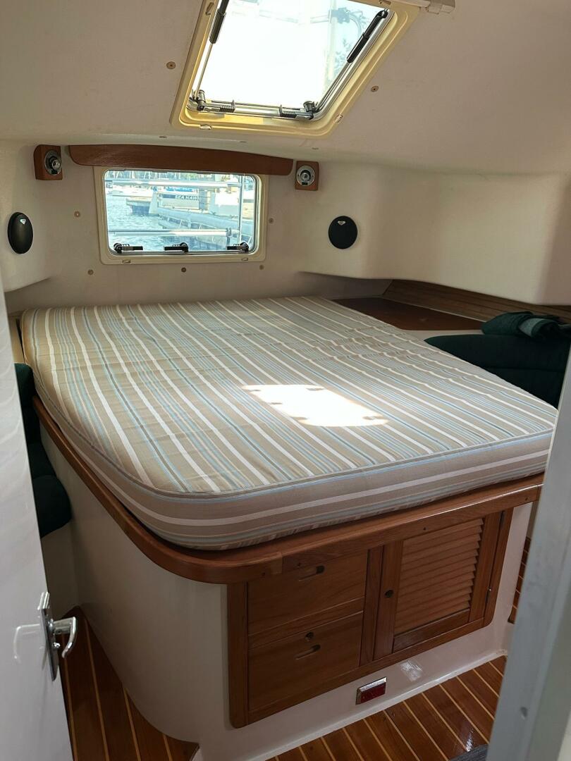 38ft Catalina Morgan Yacht For Sale