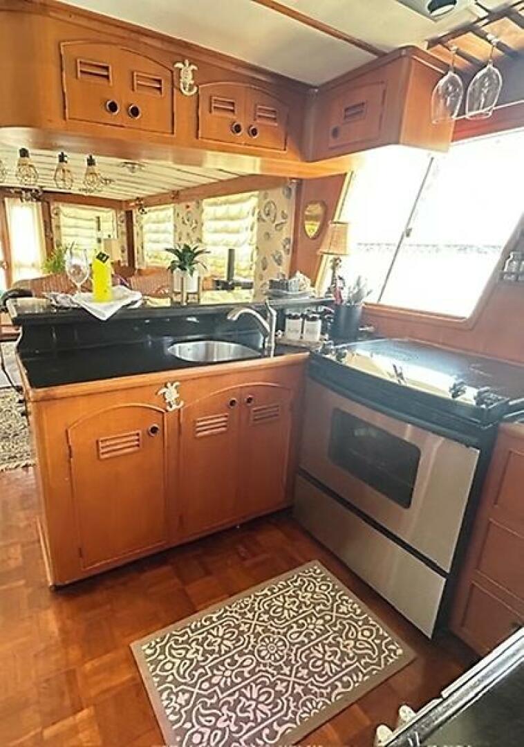 Spirit of Adventure 50ft Marine Trader Yacht For Sale