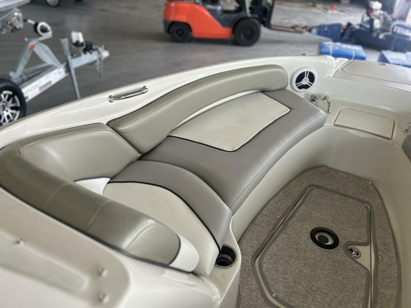24ft Sea Ray Yacht For Sale