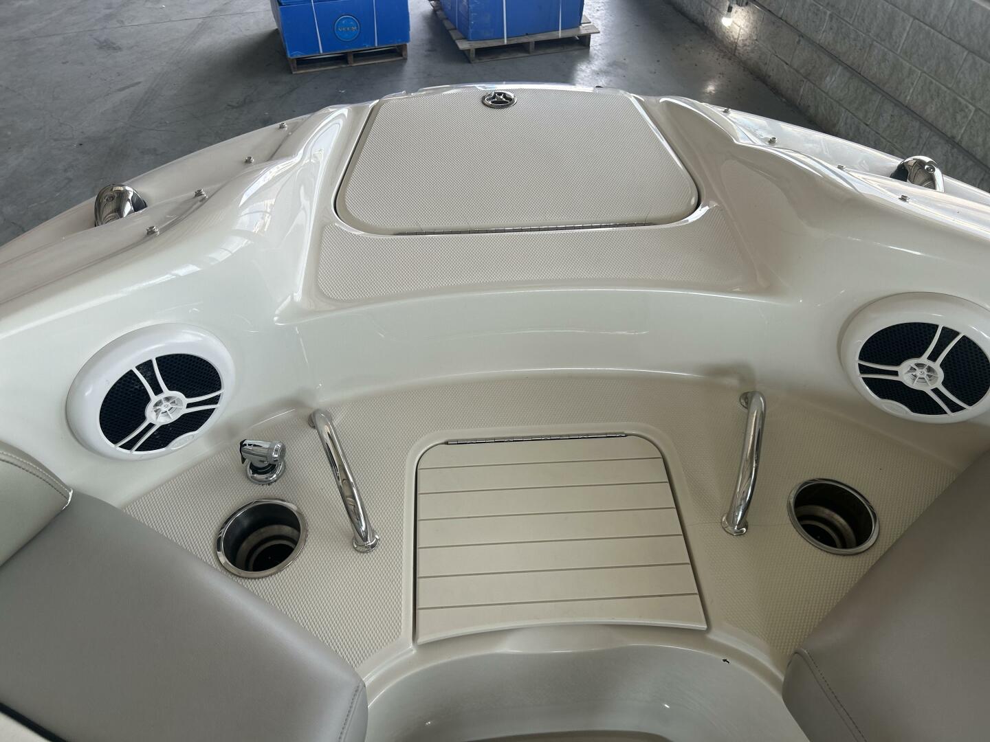 24ft Sea Ray Yacht For Sale