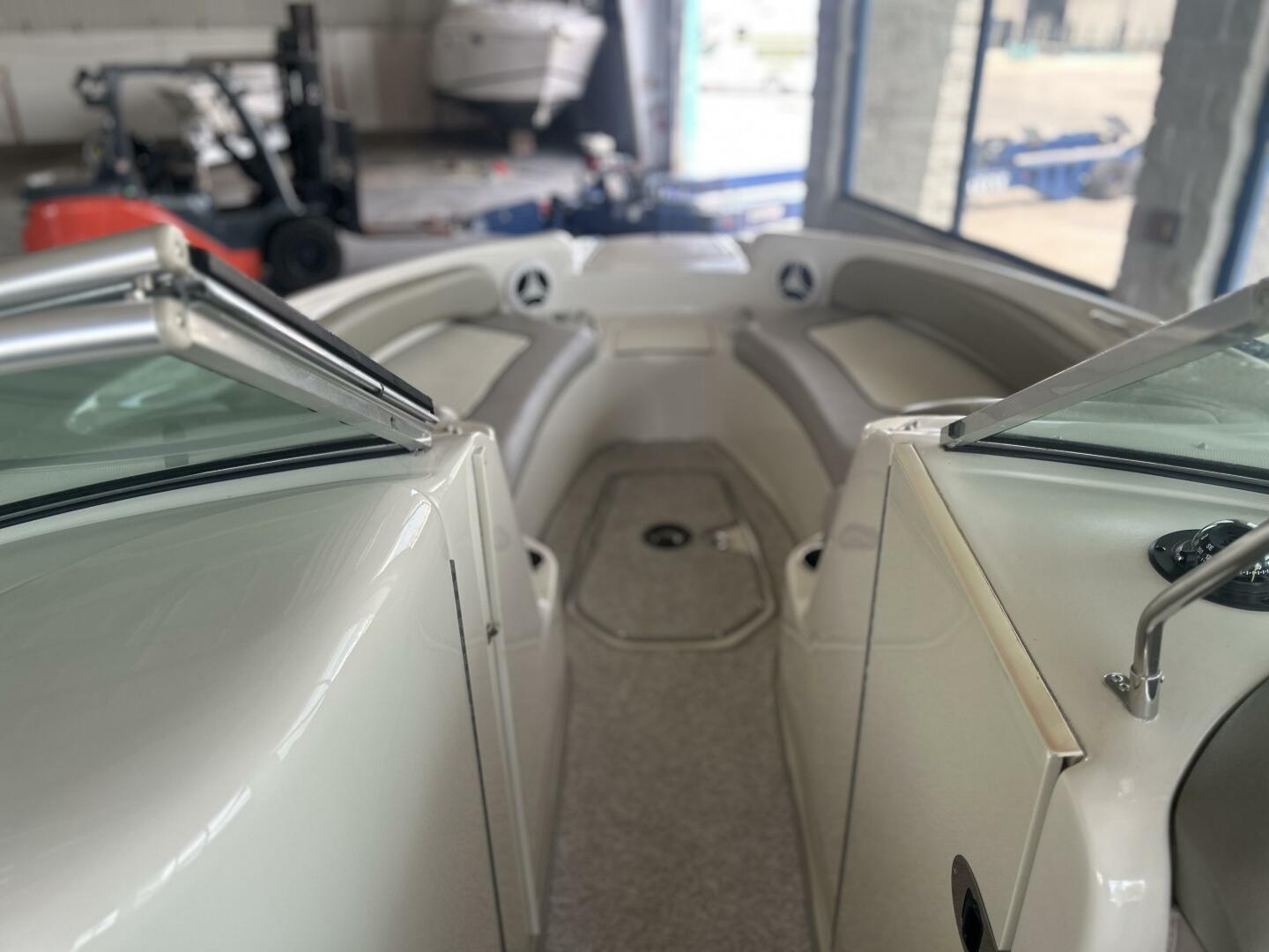 24ft Sea Ray Yacht For Sale