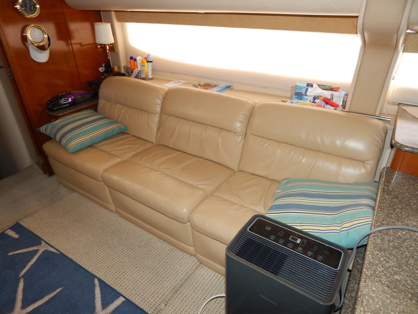 Still Chyl n 42ft Meridian Yacht For Sale