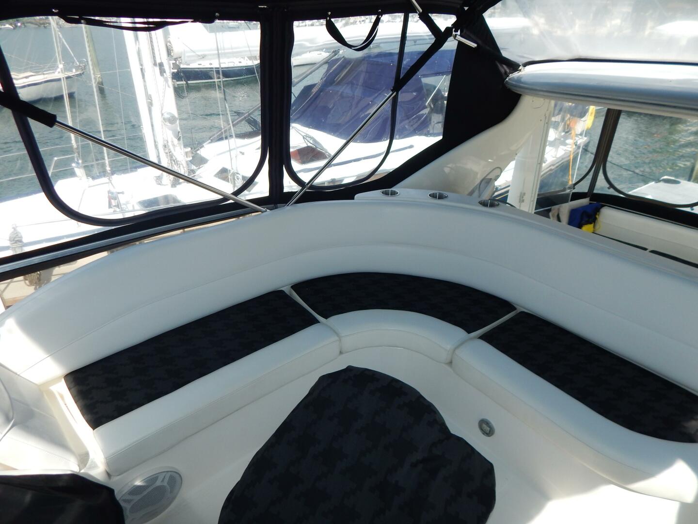 Still Chyl n 42ft Meridian Yacht For Sale