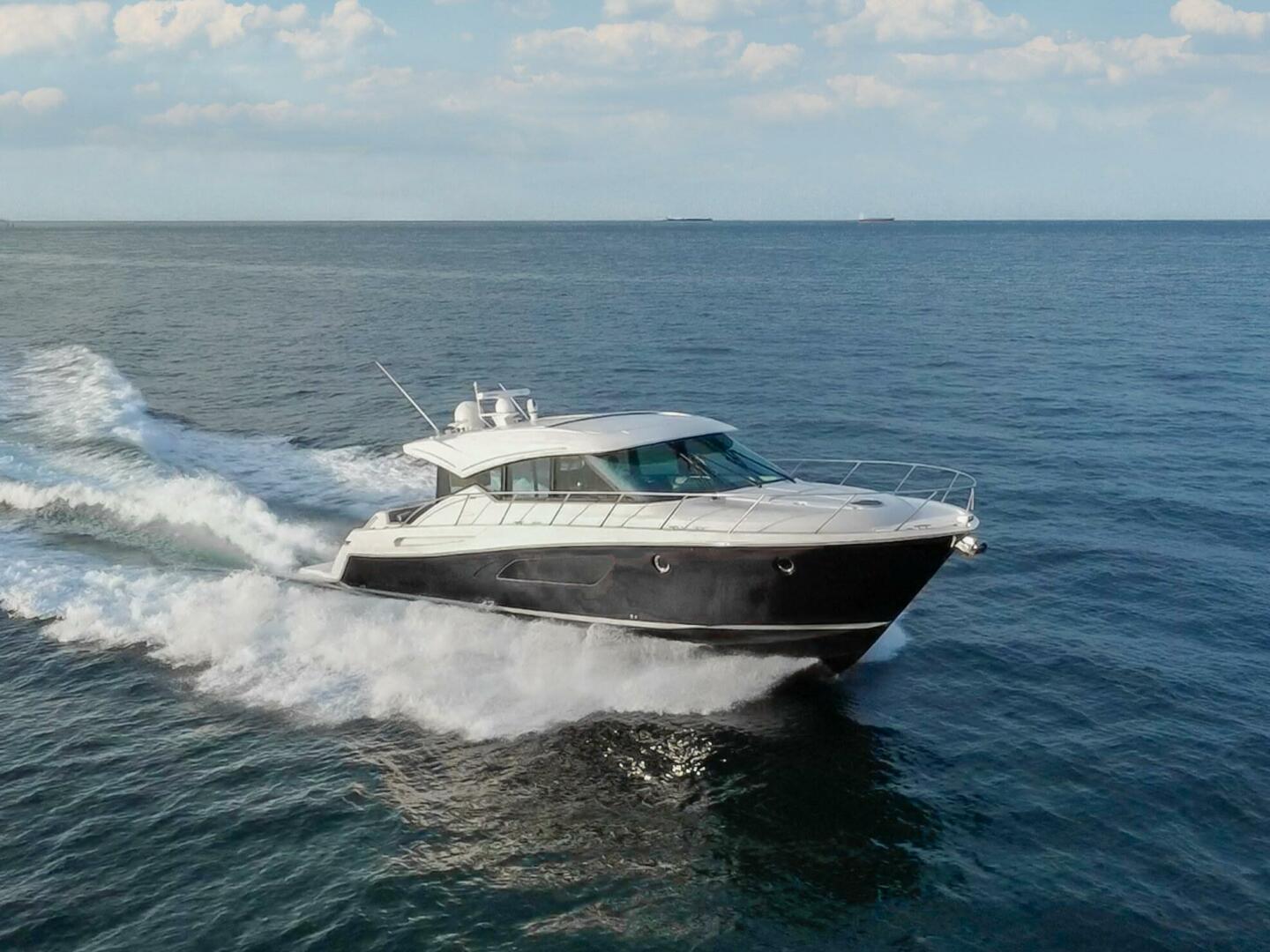 Happy Daze IV 55ft Tiara Yachts Yacht For Sale