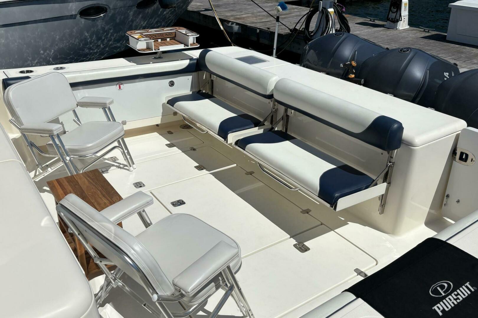 37ft Pursuit Yacht For Sale