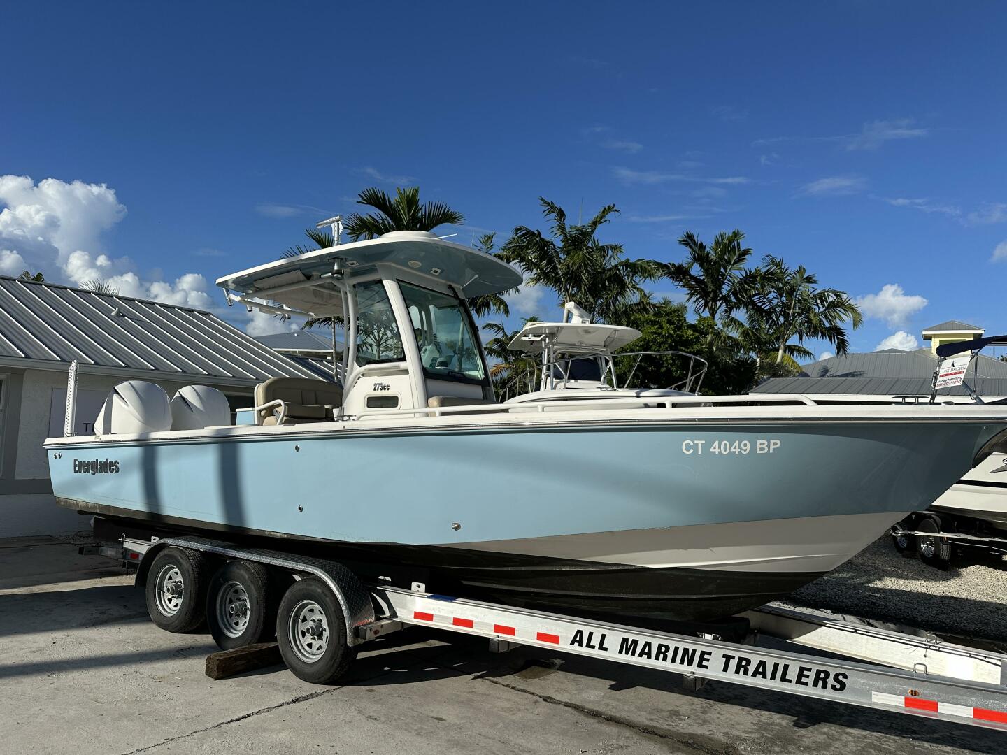 27ft Everglades Yacht For Sale