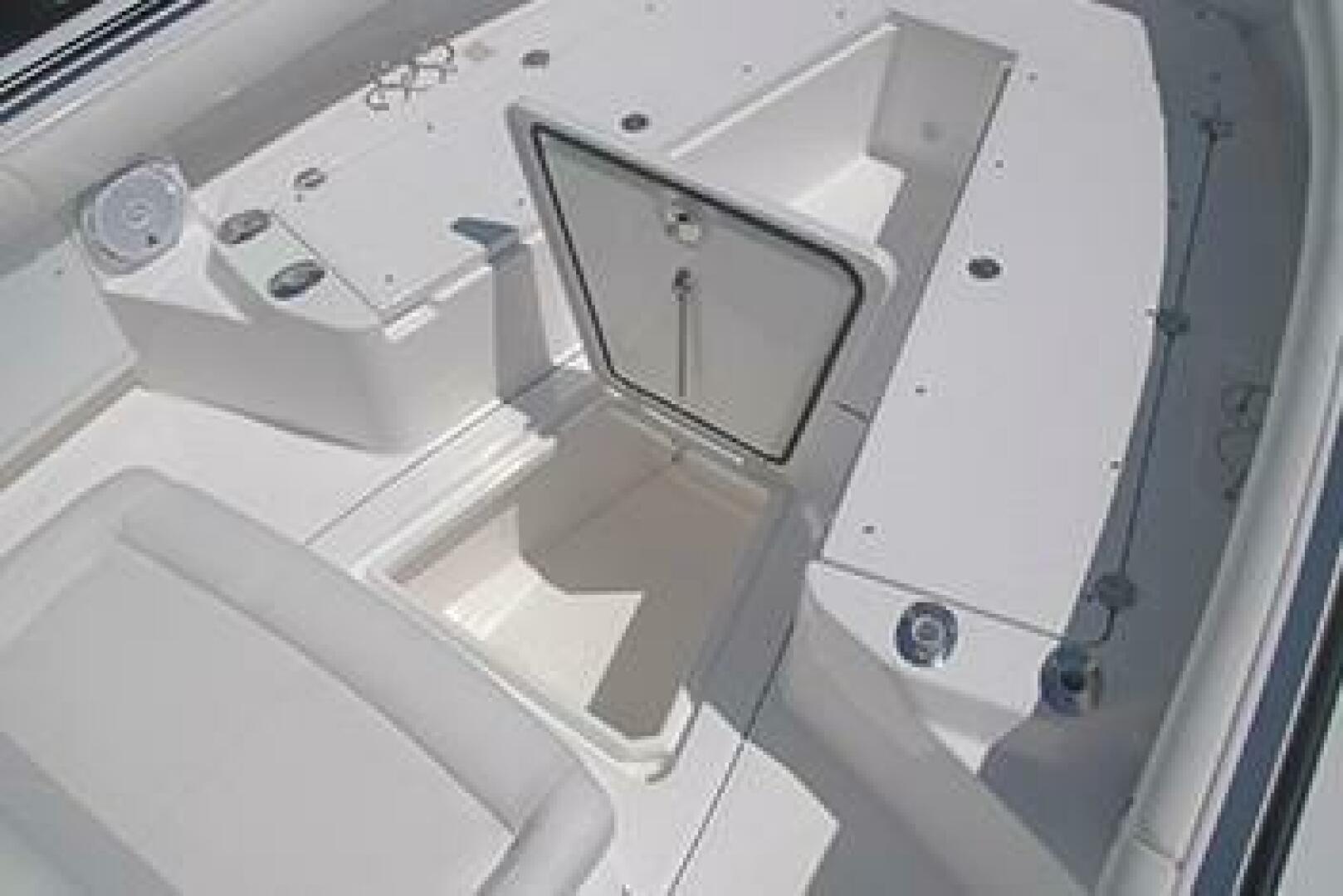 27ft Everglades Yacht For Sale