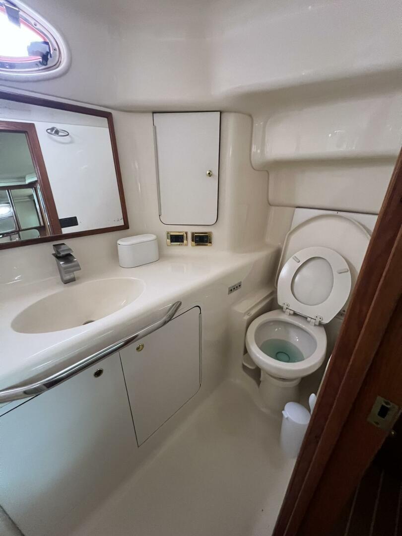 Just One More 42ft Sea Ray Yacht For Sale