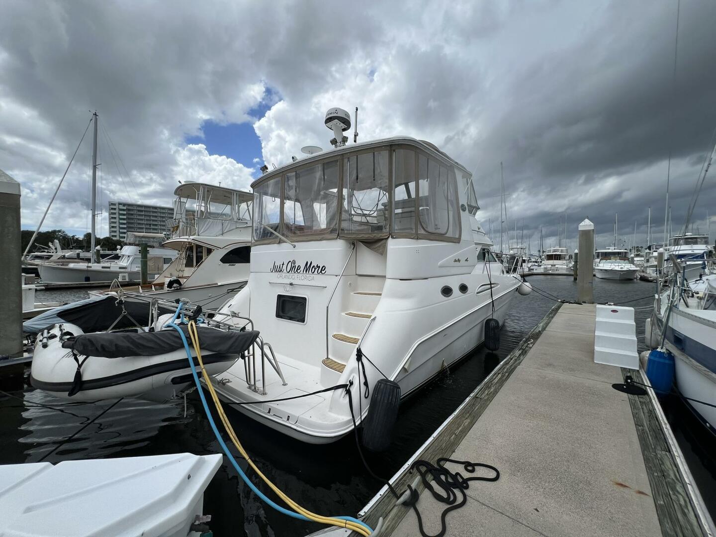 Just One More 42ft Sea Ray Yacht For Sale