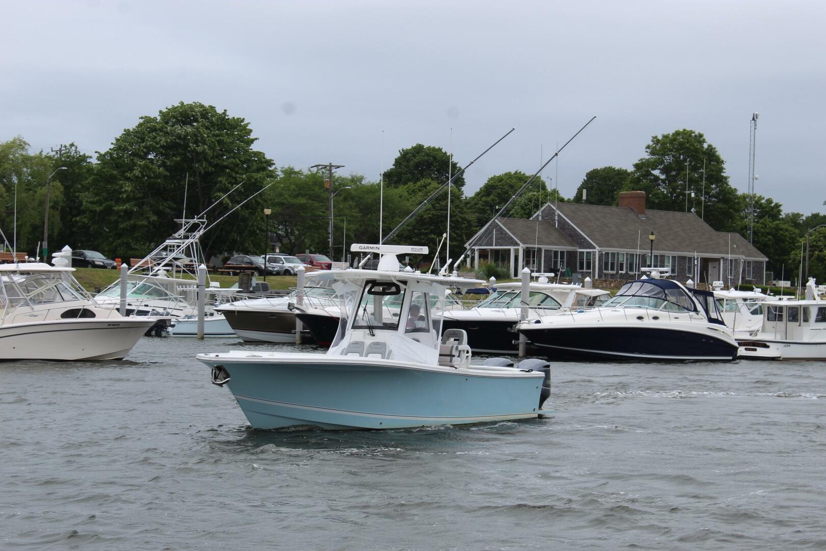 28ft Regulator Yacht For Sale