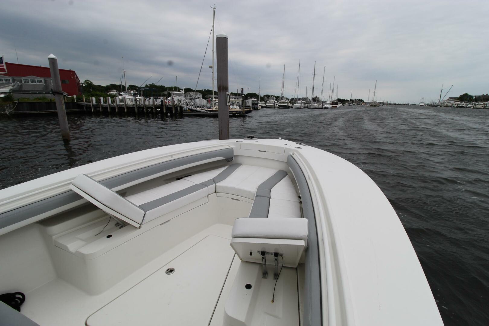 28ft Regulator Yacht For Sale
