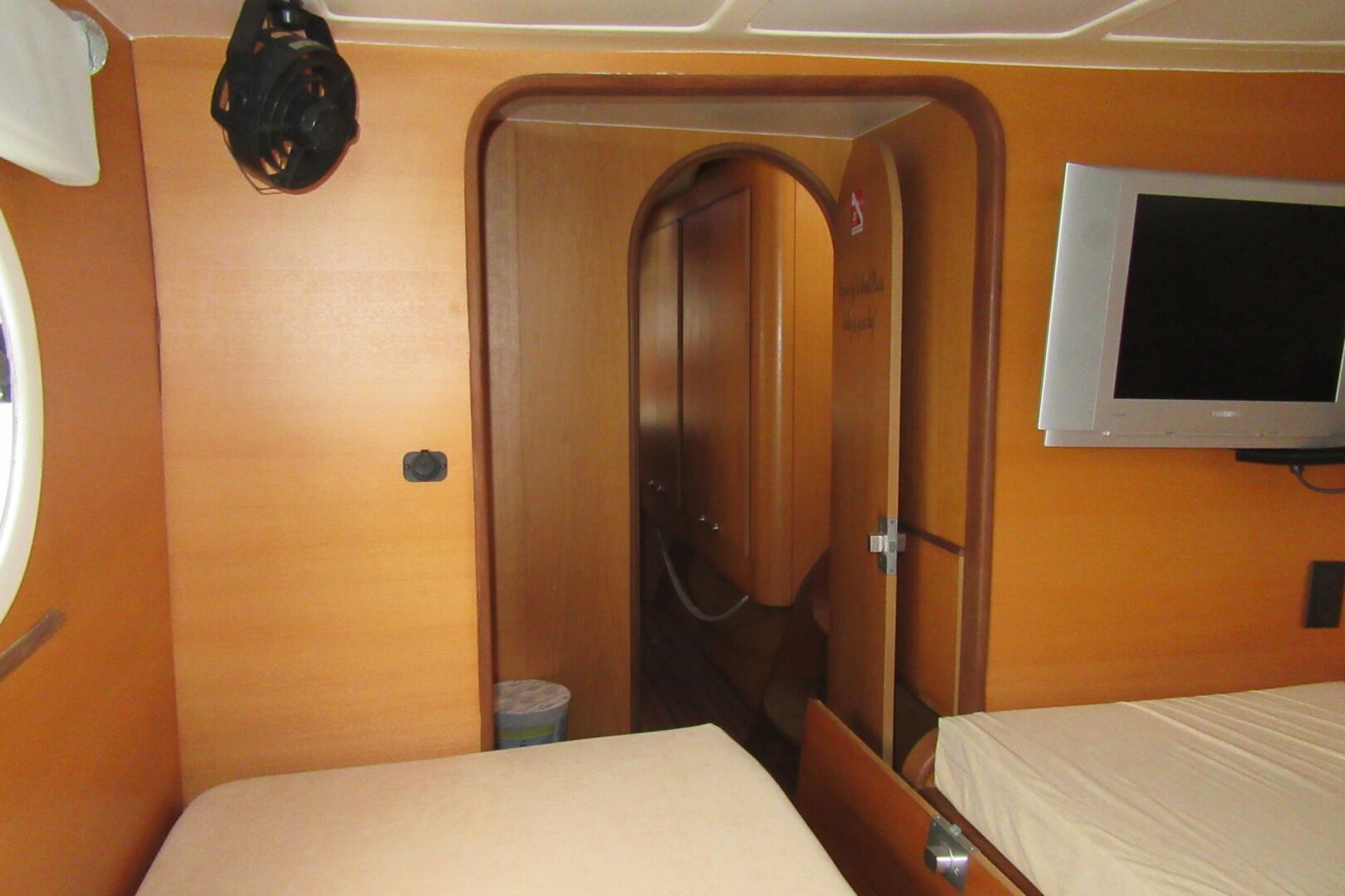 46ft Catana Yacht For Sale