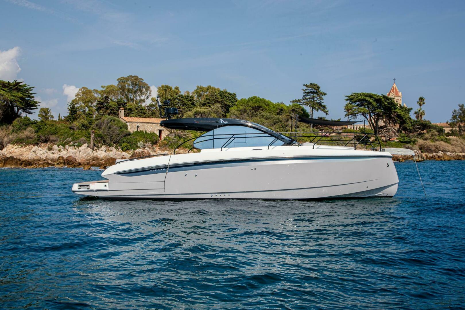 On Order 41ft Beneteau Yacht For Sale