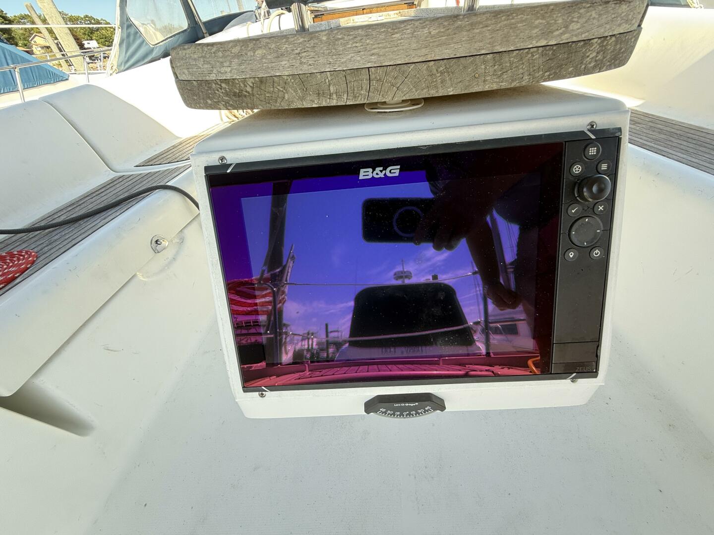Magic Maddie 2 43ft Beneteau Yacht For Sale