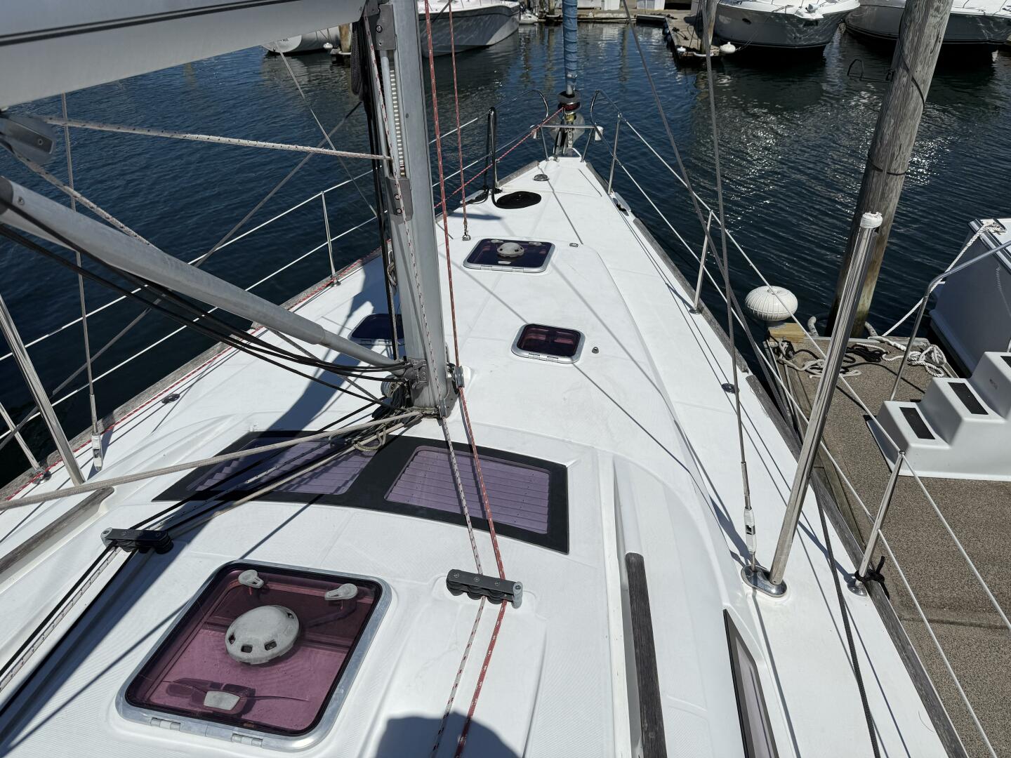 Magic Maddie 2 43ft Beneteau Yacht For Sale