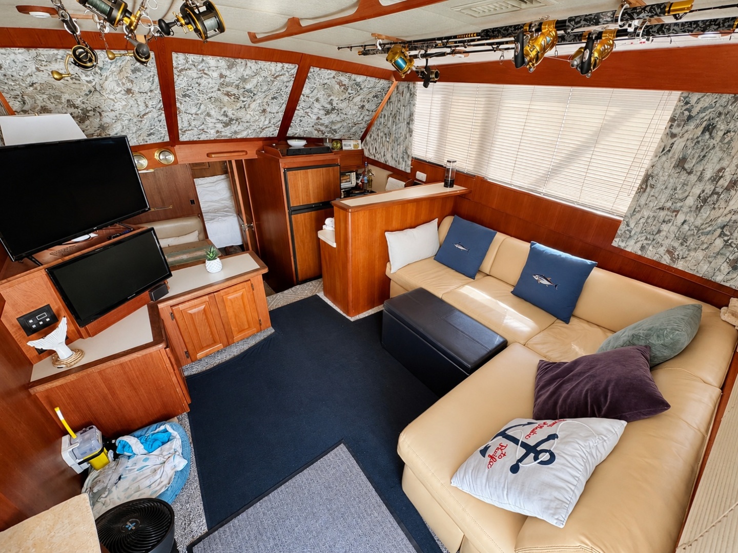 Lady E 35ft Viking Yacht For Sale