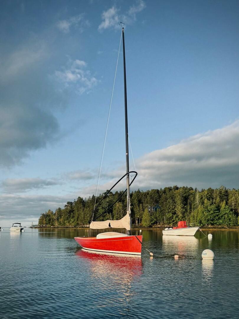 LA LUNA 22ft Custom Yacht For Sale