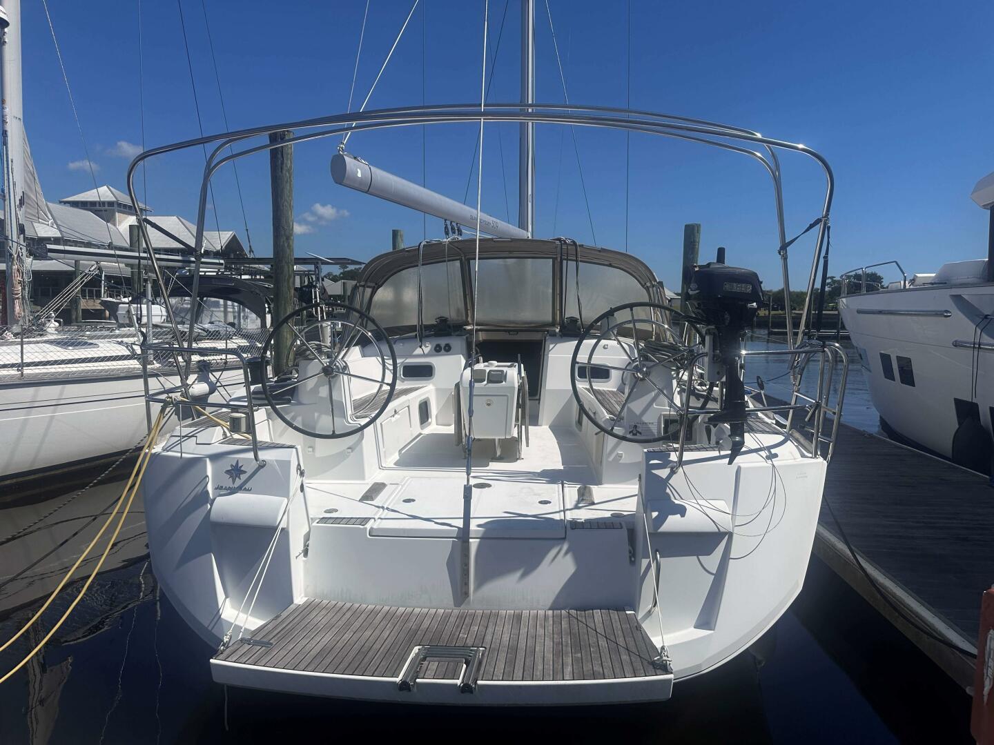 Starboard Lane 50ft Jeanneau Yacht For Sale