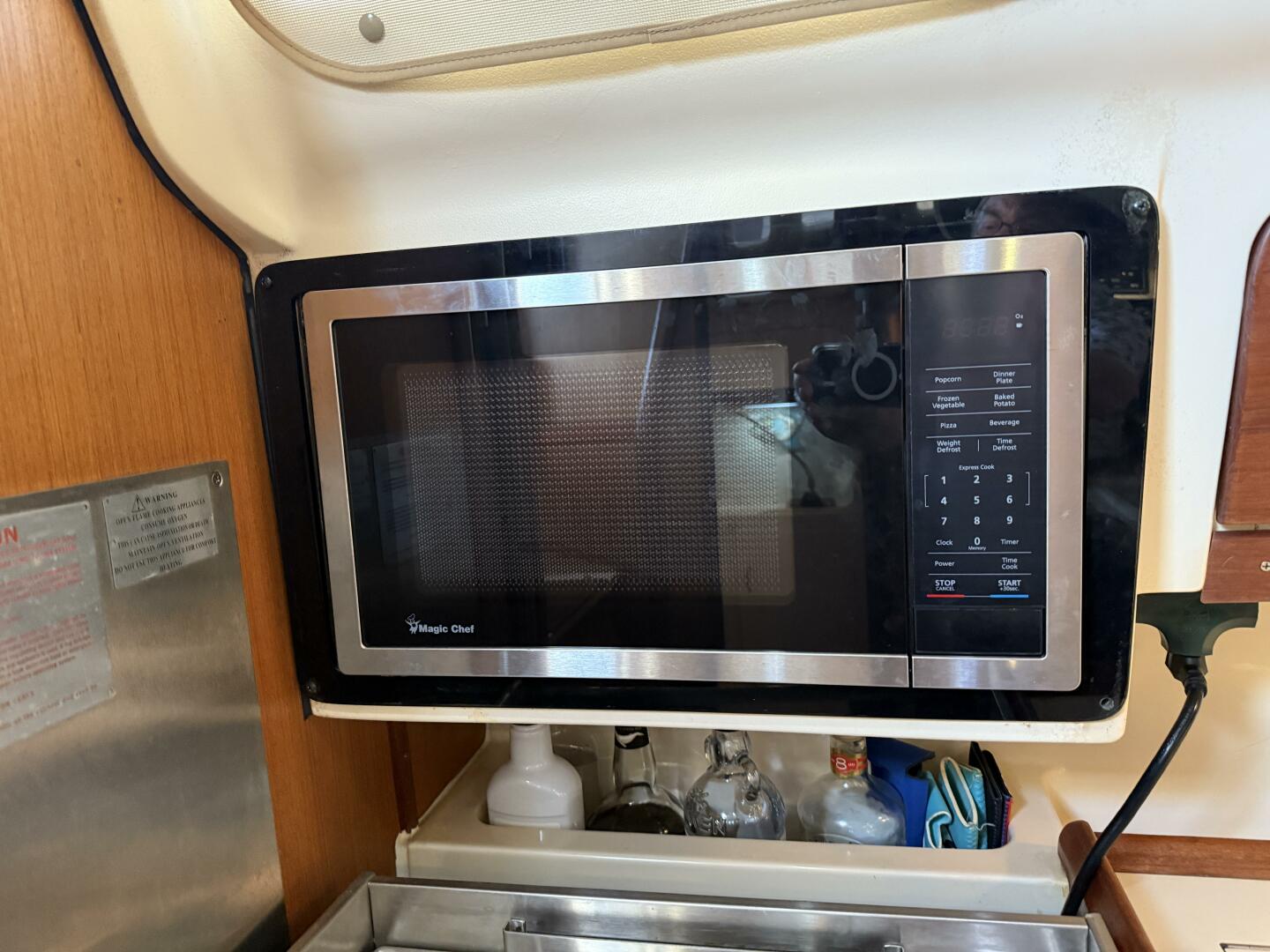 Treinta y Tres 33ft Hunter Yacht For Sale