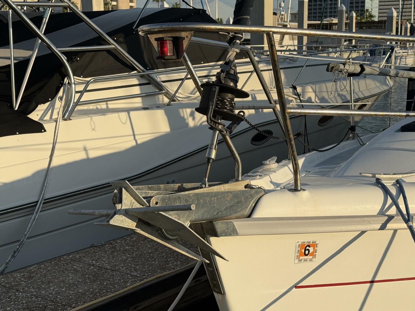 Treinta y Tres 33ft Hunter Yacht For Sale