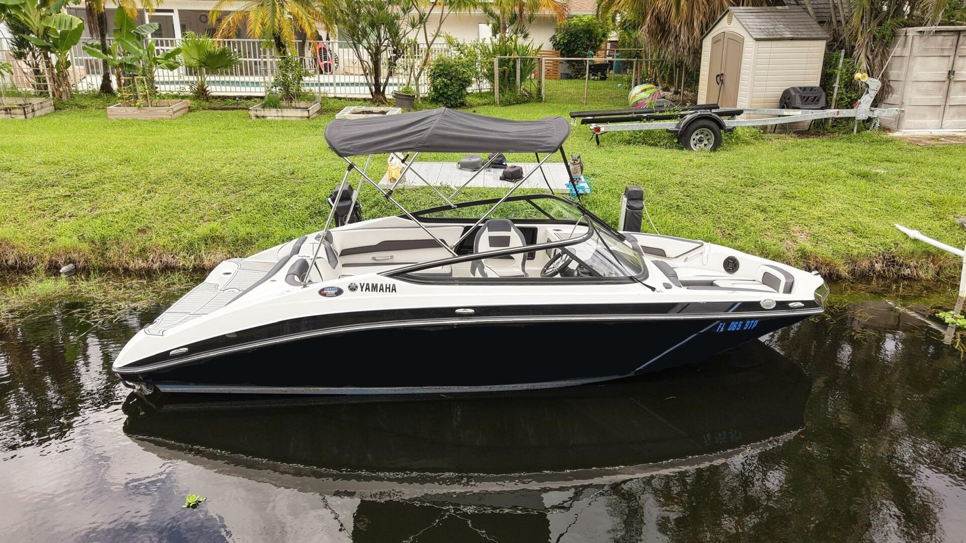 19ft Yamaha Boats Yacht For Sale