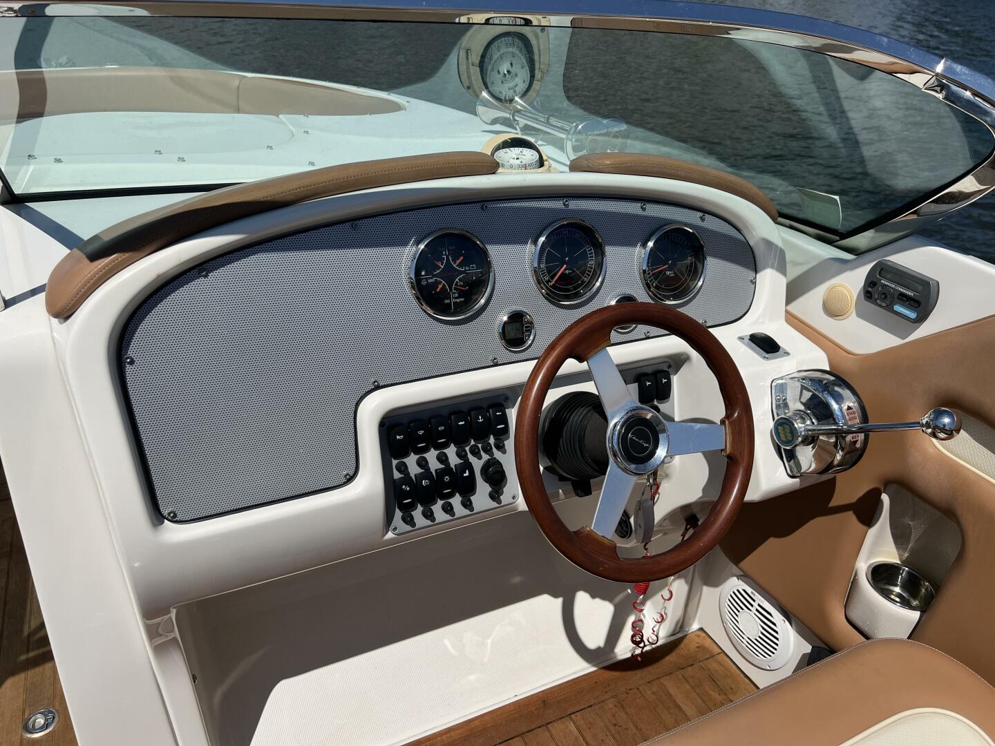 28ft Chris Craft Yacht For Sale