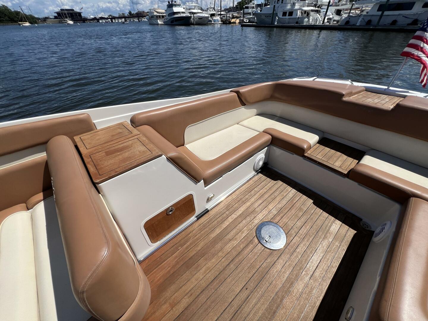28ft Chris Craft Yacht For Sale