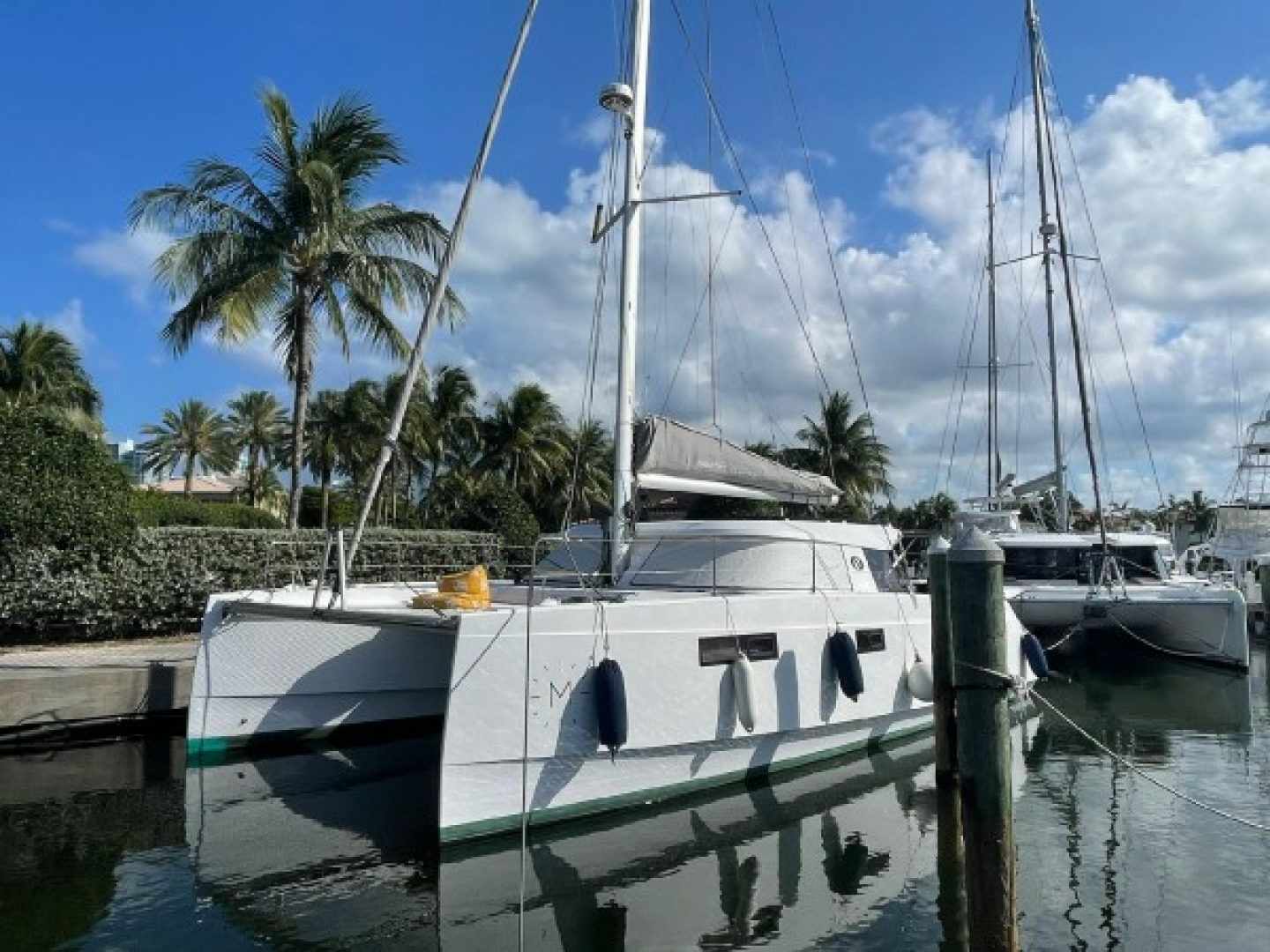 SEA HUGGER 40ft Nautitech Yacht For Sale