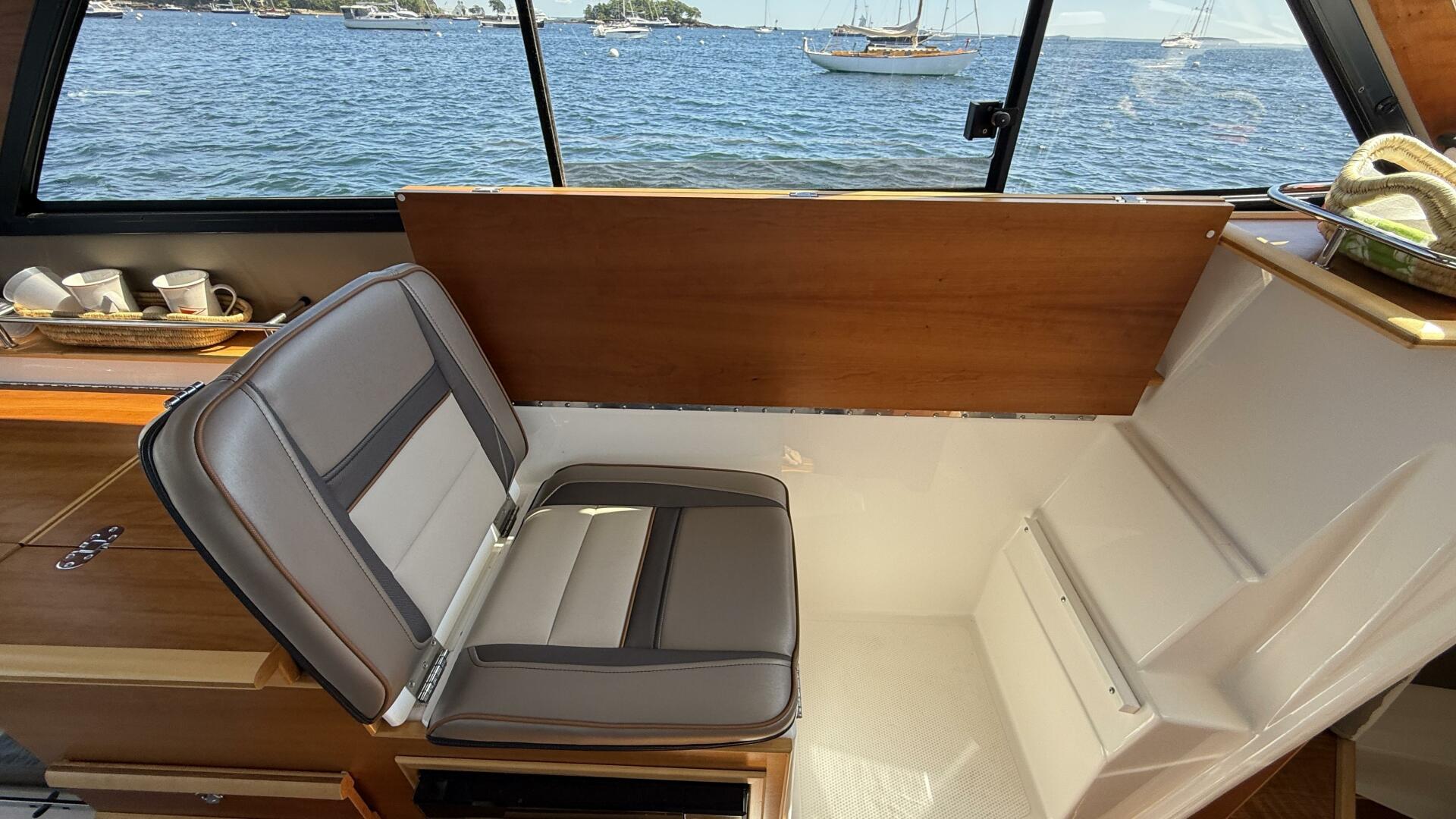 Frisky 37ft Cutwater Yacht For Sale