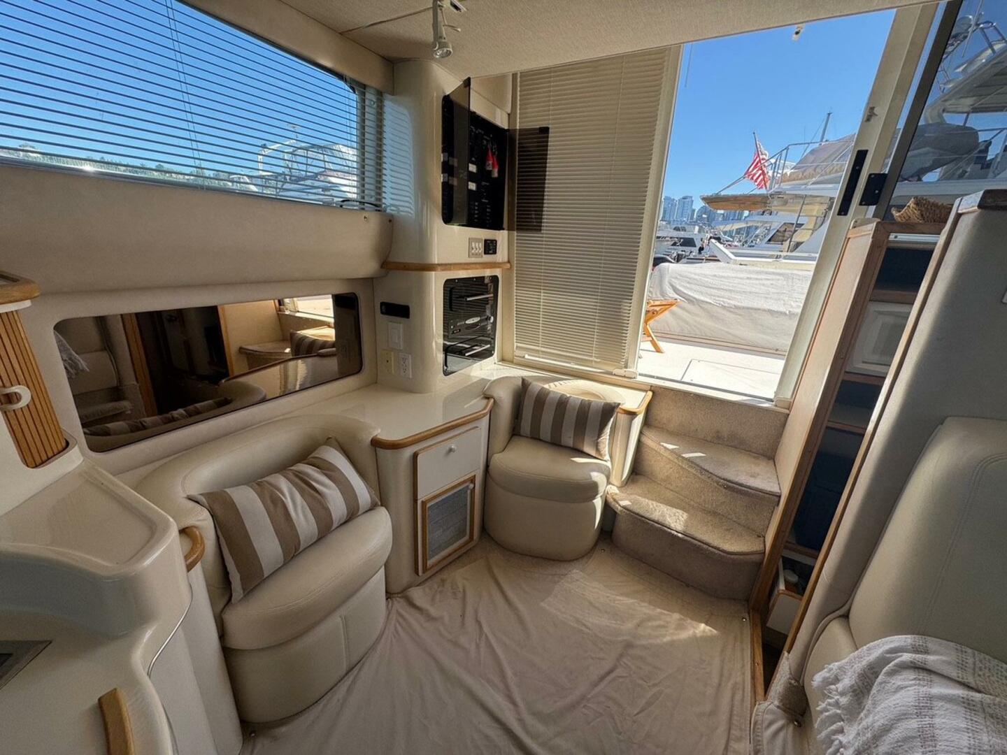 PEARL 44ft Sea Ray Yacht For Sale