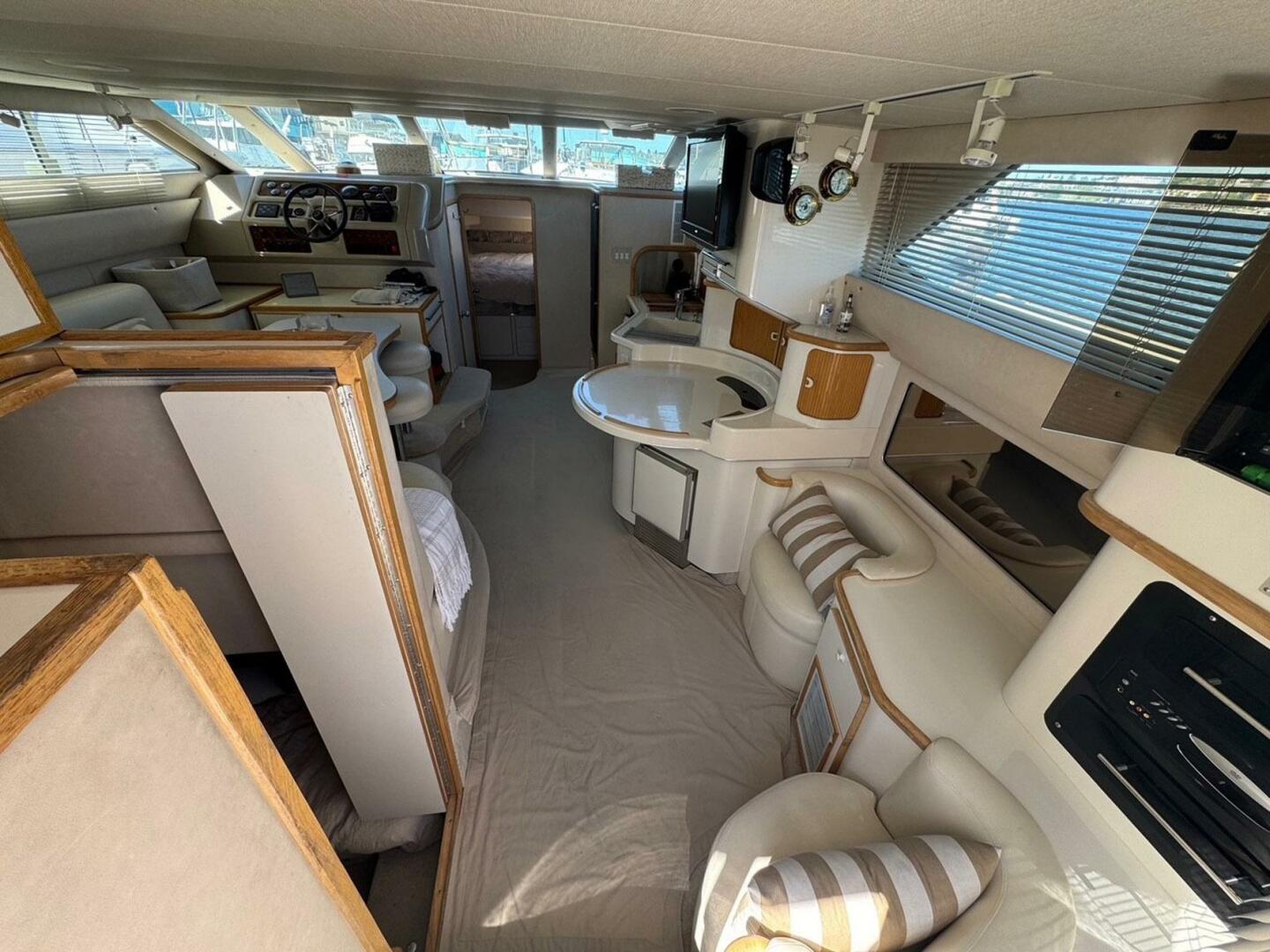 PEARL 44ft Sea Ray Yacht For Sale
