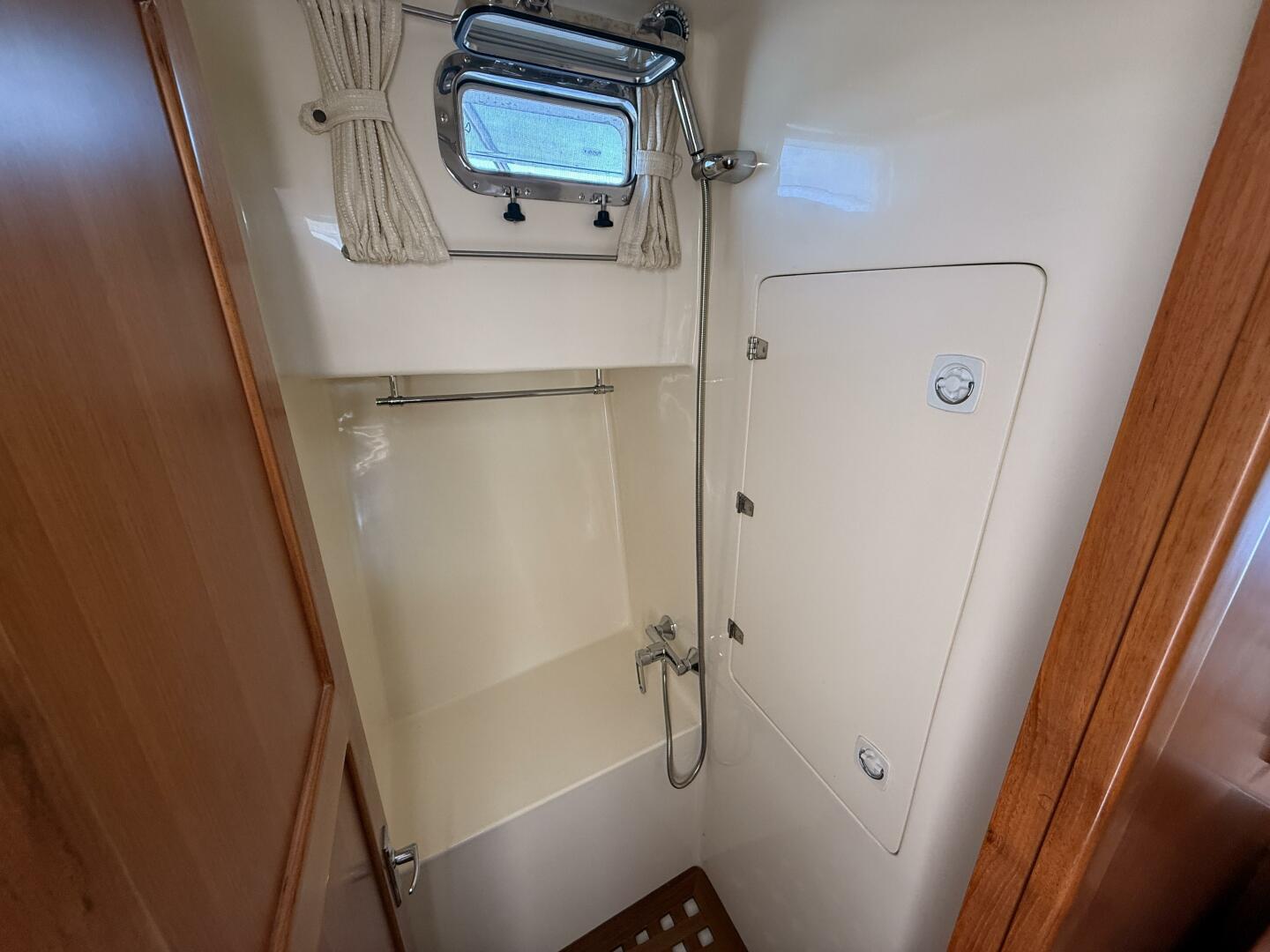 RAVEN SONG 42ft North Pacific Yacht For Sale
