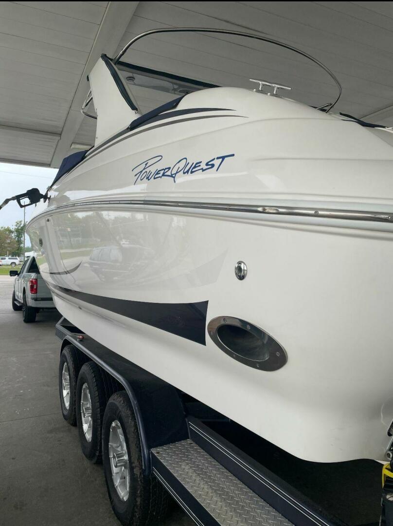 32ft Powerquest Yacht For Sale