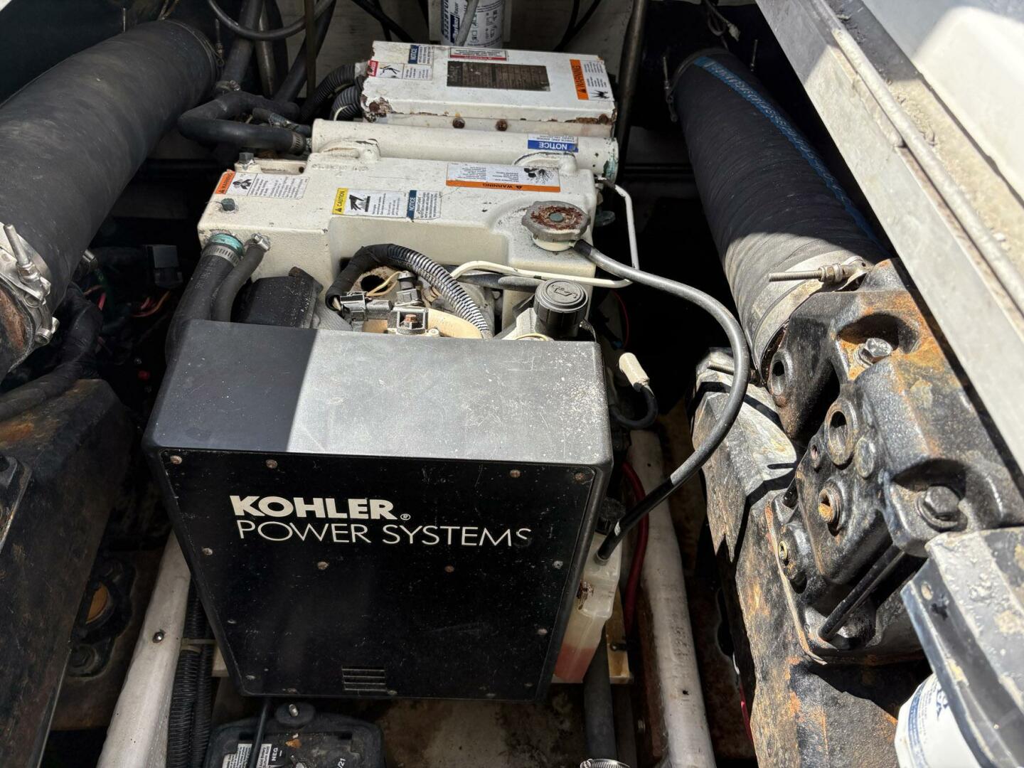 Satellite Office 35ft Carver Yacht For Sale