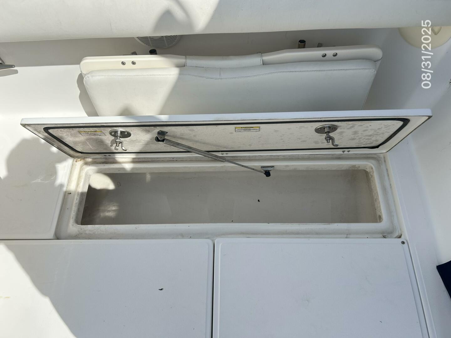 C Cab 31ft Boston Whaler Yacht For Sale