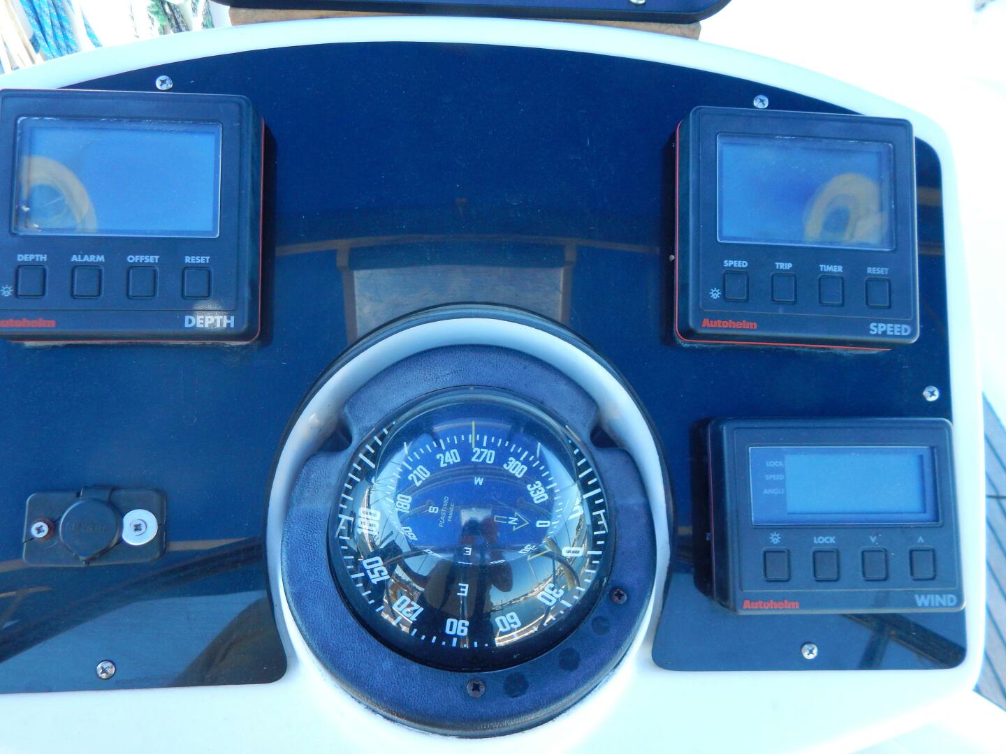 Independence 36ft Jeanneau Yacht For Sale
