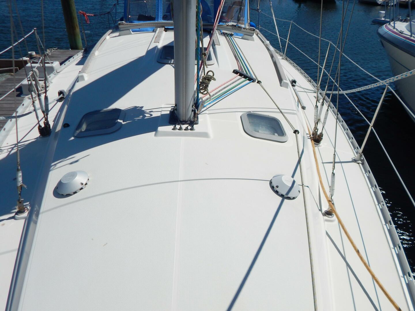Independence 36ft Jeanneau Yacht For Sale