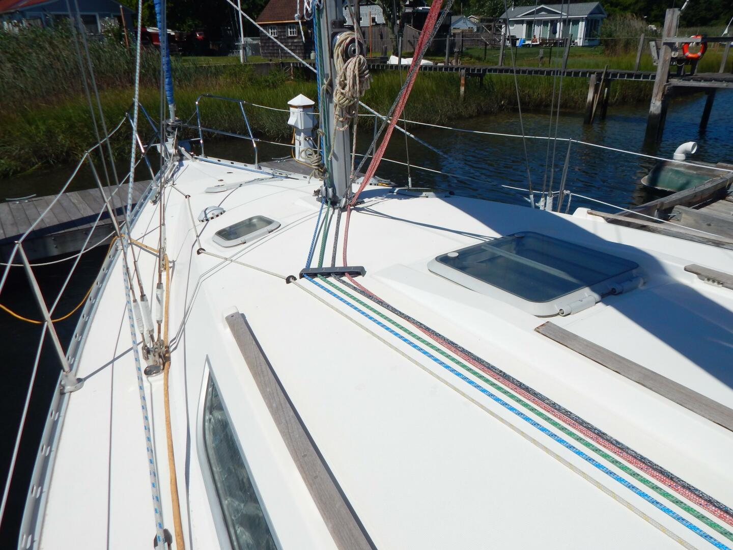 Independence 36ft Jeanneau Yacht For Sale