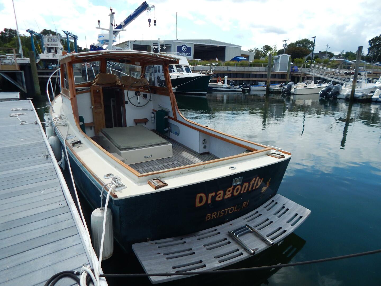 Dragonfly 29ft Dyer Yacht For Sale