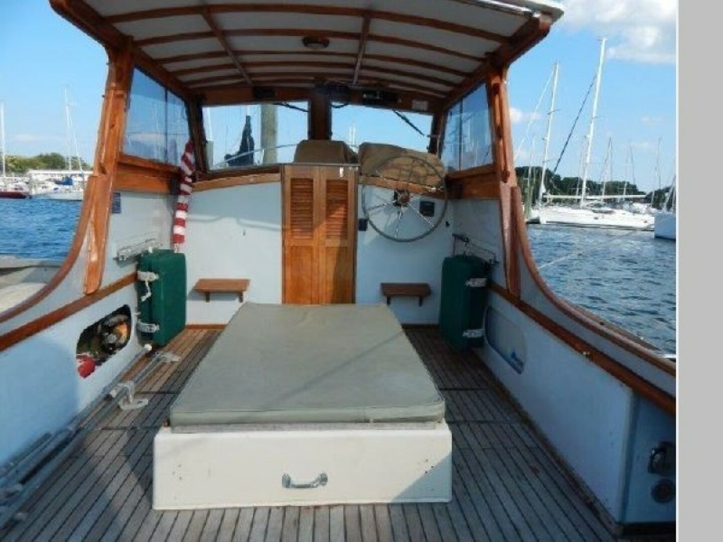 Dragonfly 29ft Dyer Yacht For Sale
