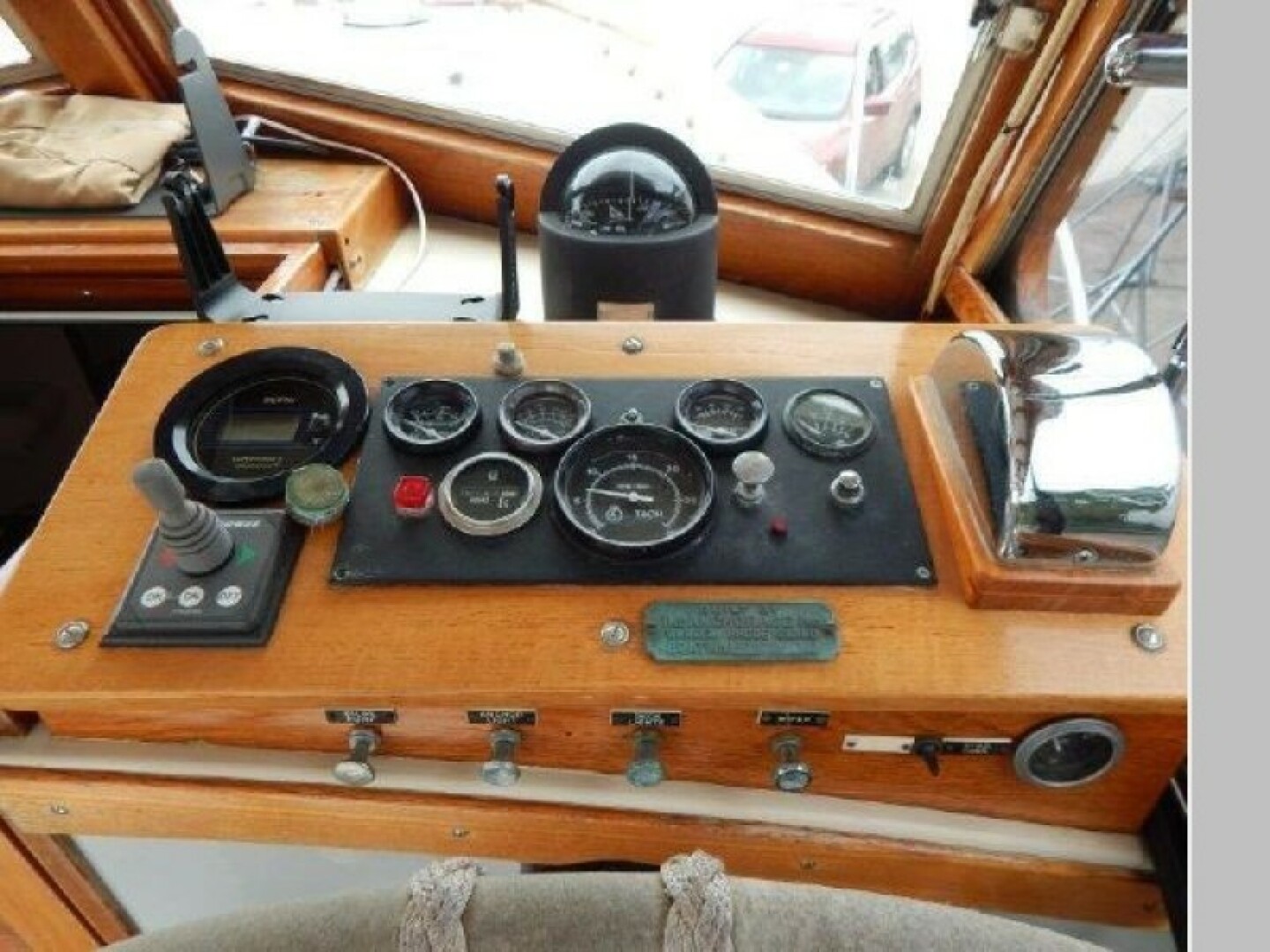 Dragonfly 29ft Dyer Yacht For Sale