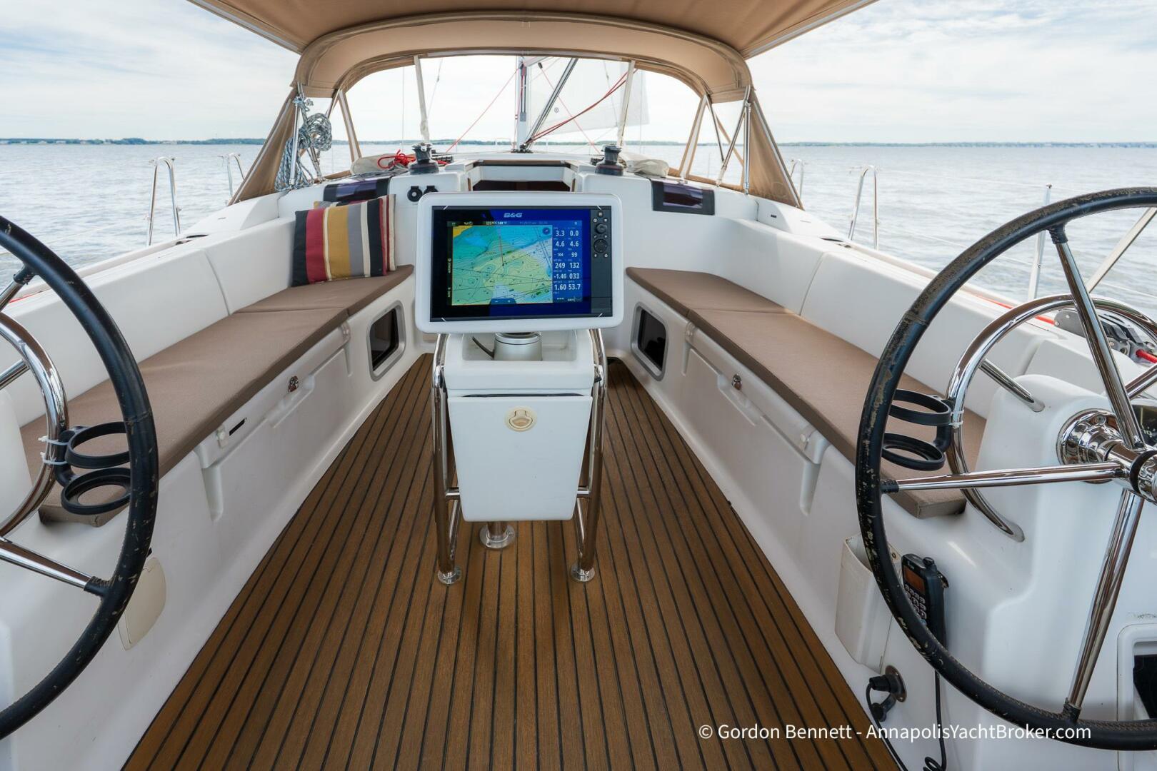Balandra 43ft Jeanneau Yacht For Sale