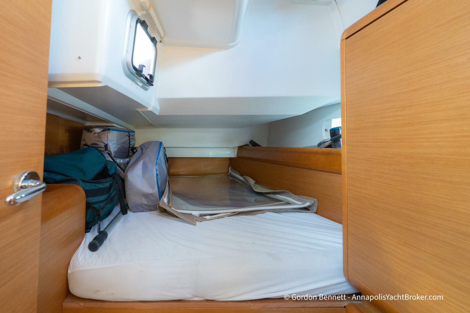 Balandra 43ft Jeanneau Yacht For Sale
